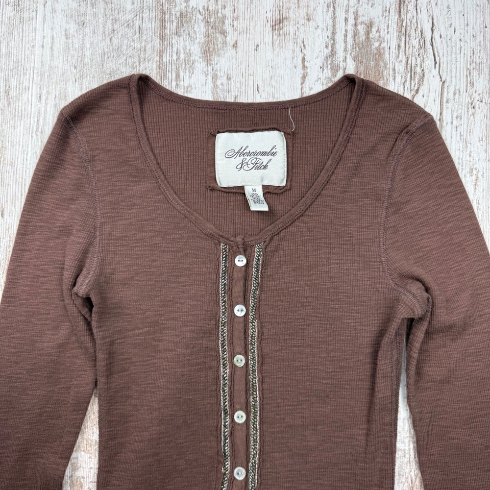 VTG Y2K Abercrombie & Fitch Brown Fitted Ribbed Henley Long Sleeve Top Medium - Picture 3 of 9